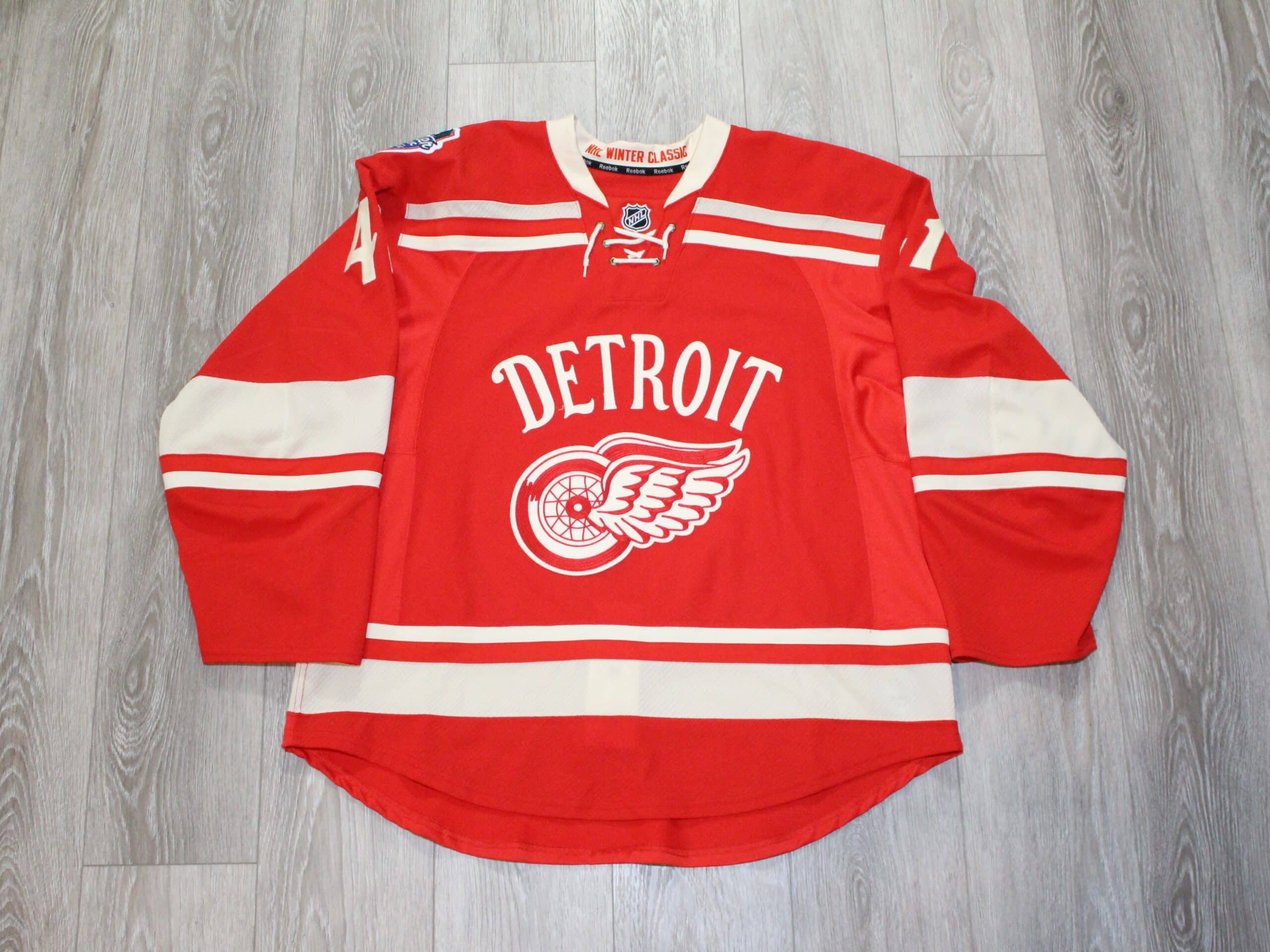 REEBOK NHL DETROIT RED WINGS WINTER CLASSIC HOCKEY JERSEY