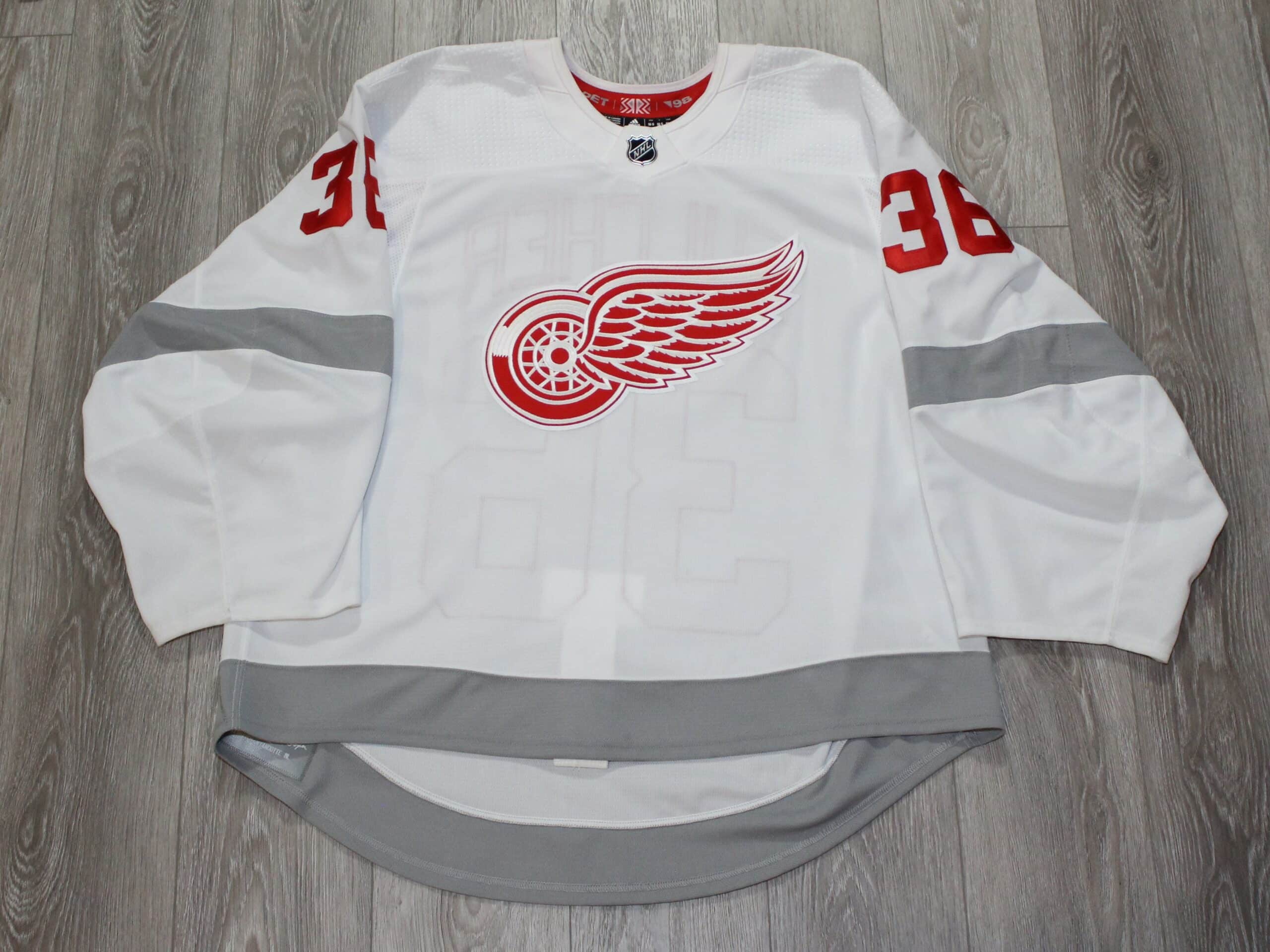 Detroit Red Wings Throwback Jerseys, Vintage NHL Gear